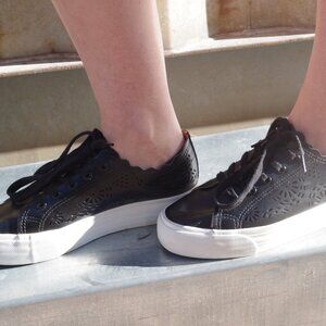 Black Sneakers By Restricted